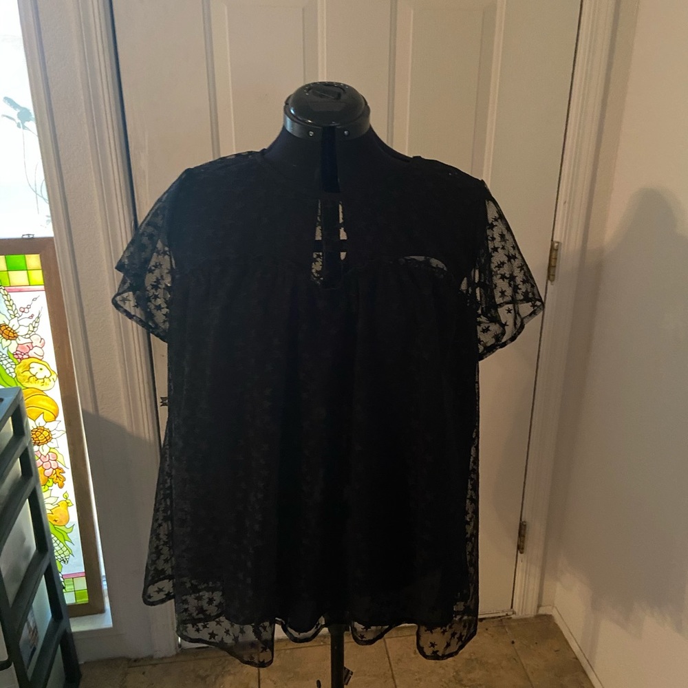 Black tank top shirt